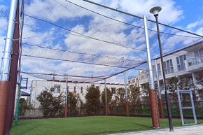 KS-T型|天井ネット付き箱型防球ネット