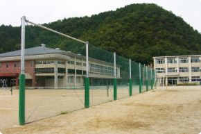 Ⅲ型｜全面ひし形金網張り