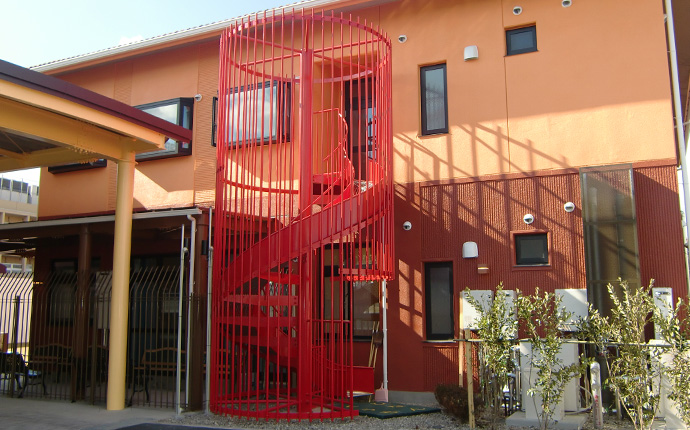 避難用すべり台スカイタワー